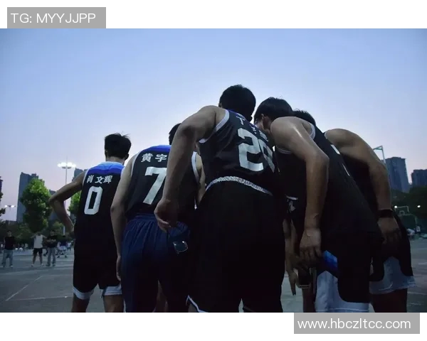 深圳篮球队以68分领跑奥运会积分榜展现强大实力和团队精神