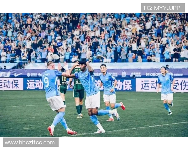 深圳足球队的速度变革引发热议探索新战术与球员培养的未来之路 深圳足球队的速度变革引发热议探索新战术与球员培养的未来之路