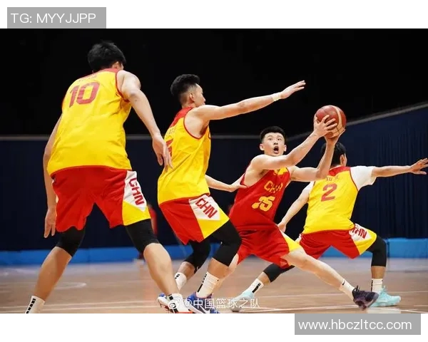 赛后分析:上海篮球队与北京篮球队的战术灵活性对比与启示 赛后分析:上海篮球队与北京篮球队的战术灵活性对比与启示